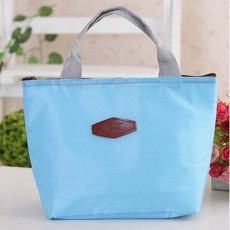 กระเป๋าเก็บอุณหภูมิ กล่องใส่อาหารอเนกประสงค์สไตล์แฟชั่นเกาหลีรุ่นใหม่ นำเข้า สีฟ้า - พร้อมส่งIS1057 ราคา220บาท