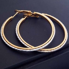 ต่างหูห่วงวงใหญ่ แฟชั่นเกาหลีทรงวงกลมสลับสีเงิน 18K Hoop Earrings นำเข้า สีทอง - พร้อมส่งW605 ลดราคา99บาท