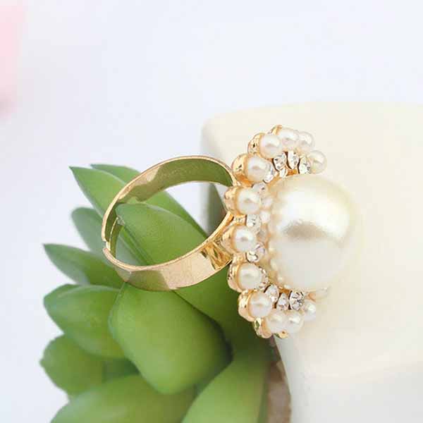 แหวนแฟชั่นเกาหลี ประดับมุกคริสตัลดอกไม้ทอง14Kหรูปลายเปิดปรับขนาดได้ นำเข้า สีทอง - พร้อมส่งW298 ราคา300บาท