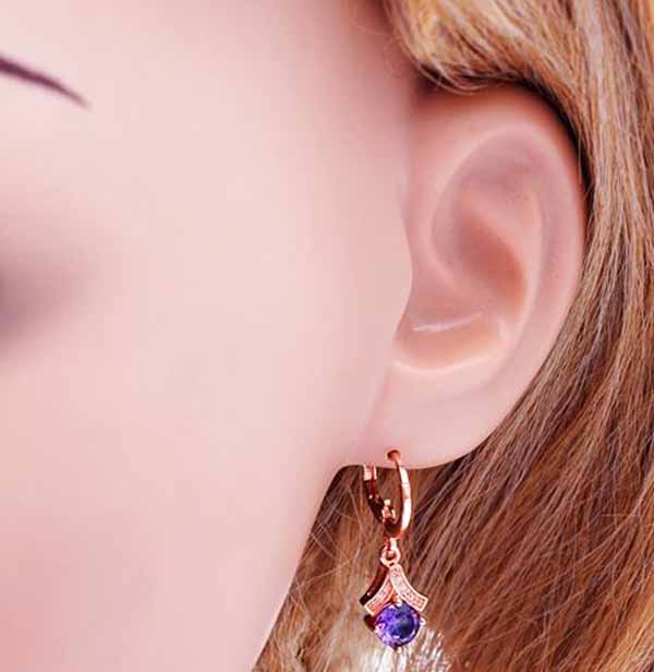 ต่างหูเพชร แฟชั่นเกาหลีแบบห่วงทองคำคริสตัลรูปหยดน้ำ CZ Gold Earrings นำเข้า สีม่วง - พร้อมส่งW558 ราคา450บาท